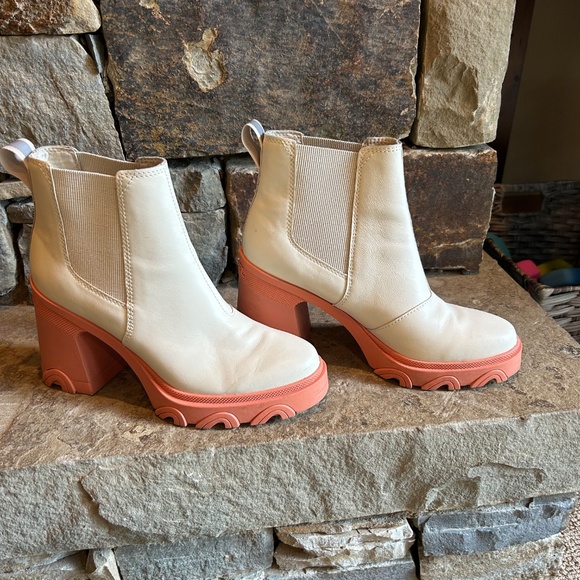 Sorel Brex heeled waterproof boots - Picture 4 of 9